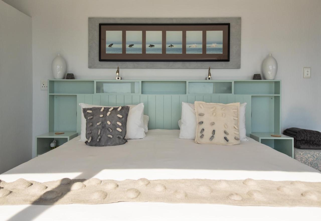 Whalesong Lodge Gansbaai Esterno foto