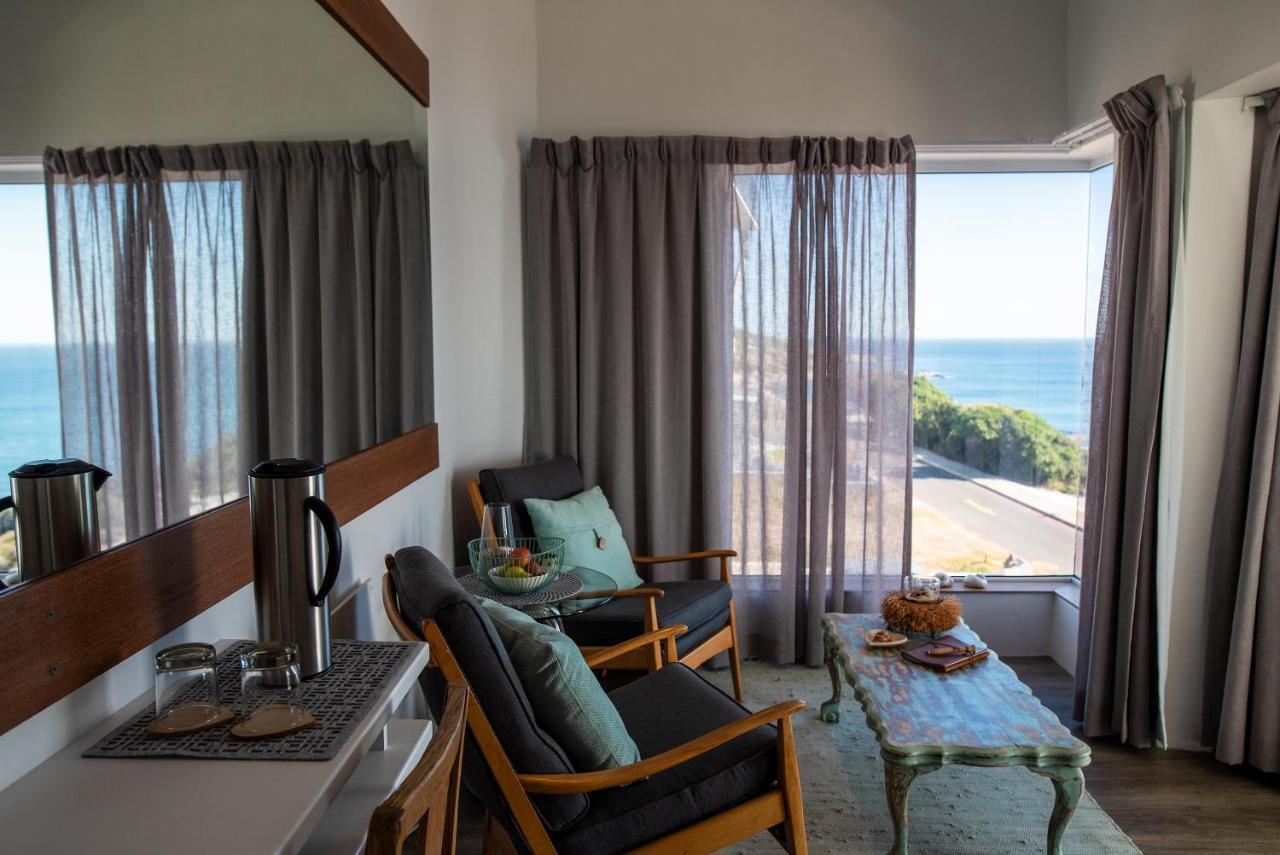 Whalesong Lodge Gansbaai Esterno foto