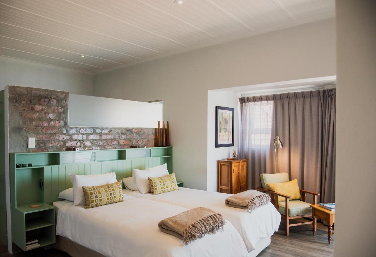 Whalesong Lodge Gansbaai Esterno foto