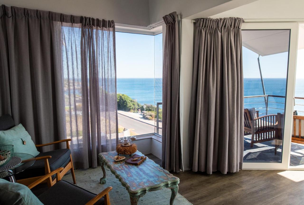 Whalesong Lodge Gansbaai Esterno foto